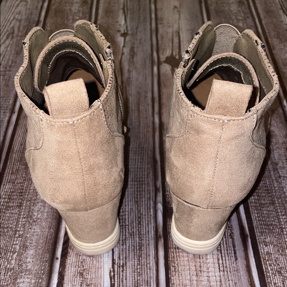A New Day Beige Slip-On Boots - Picture 4 of 6